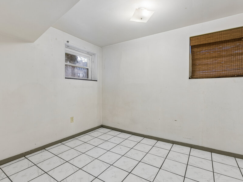 5700 N Artesian Avenue Chicago IL 60659
