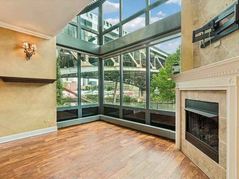 600 N Kingsbury Street Chicago IL 60654