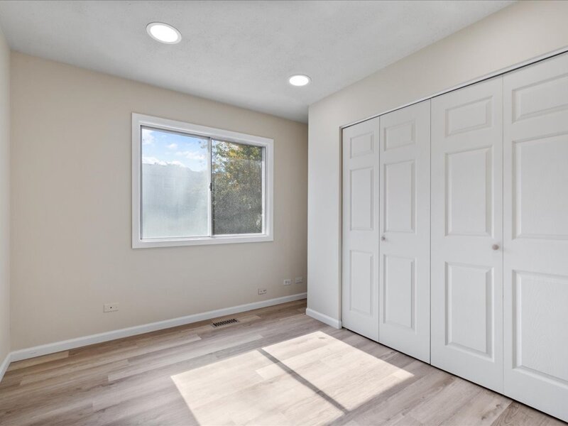 223 Augusta Drive Vernon Hills IL 60061