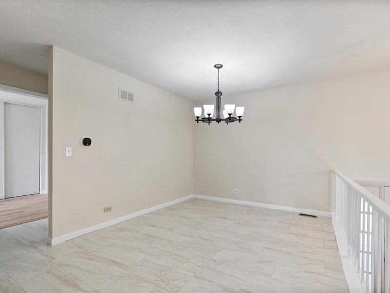 223 Augusta Drive Vernon Hills IL 60061