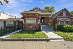 Photo of 10453 S Indiana Avenue Chicago IL 60628