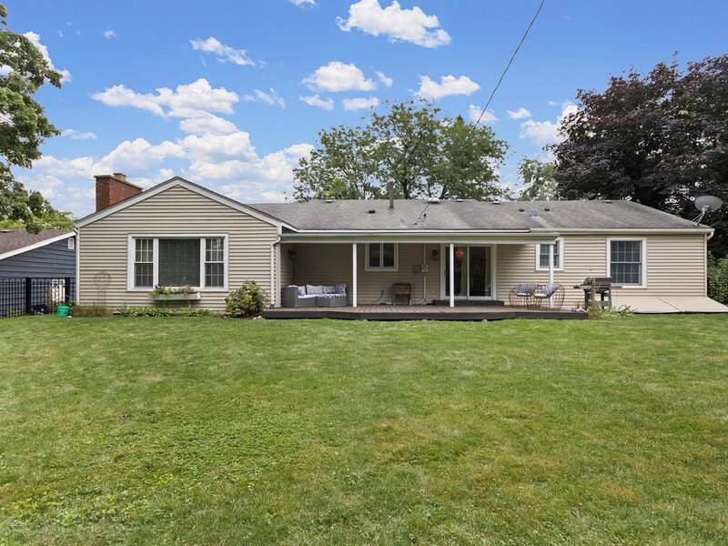 420 Hobby Avenue Frankfort IL 60423