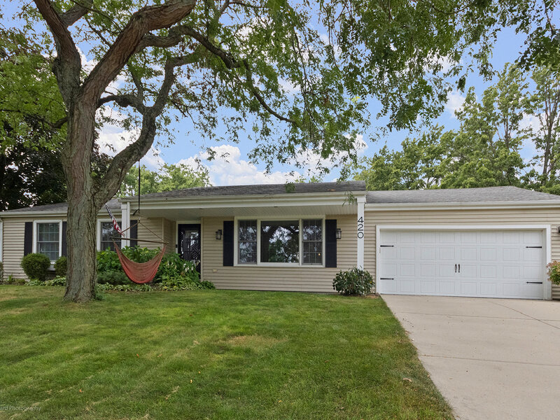420 Hobby Avenue Frankfort IL 60423