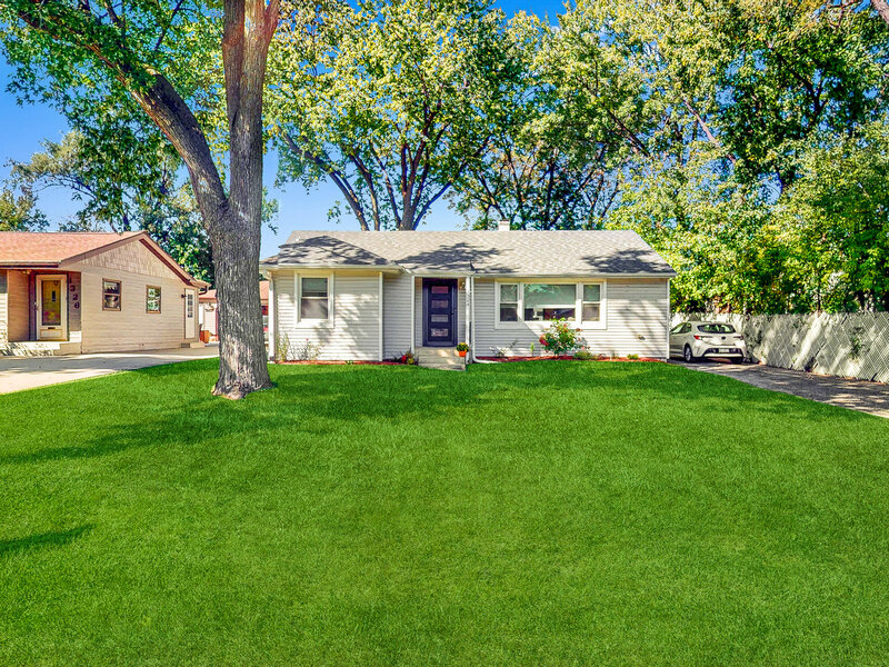 1324 Hamilton Avenue Elmhurst IL 60126