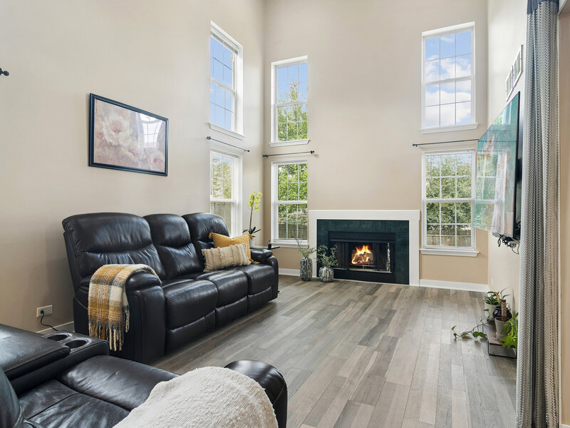 1432 Newport Lane Mundelein IL 60060
