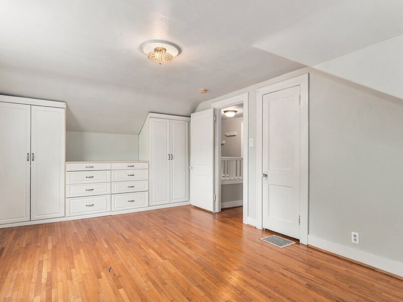 45 S Julian Street Naperville IL 60540