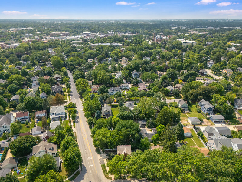 45 S Julian Street Naperville IL 60540