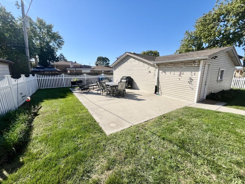 4537 W 102nd Street Oak Lawn IL 60453