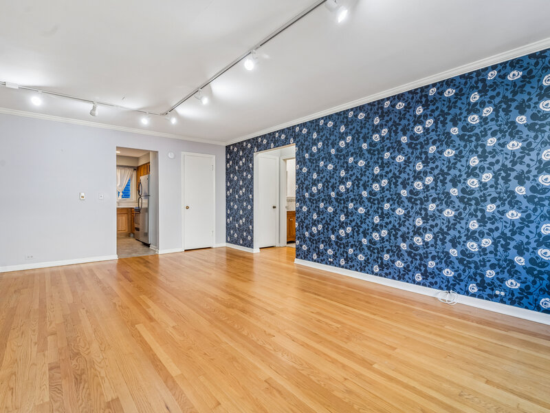 912 Hinman Avenue Evanston IL 60202