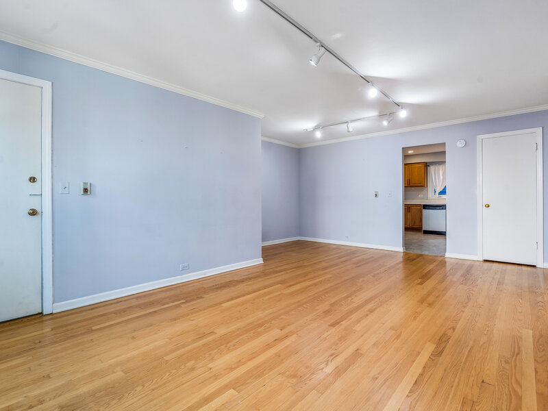 912 Hinman Avenue Evanston IL 60202