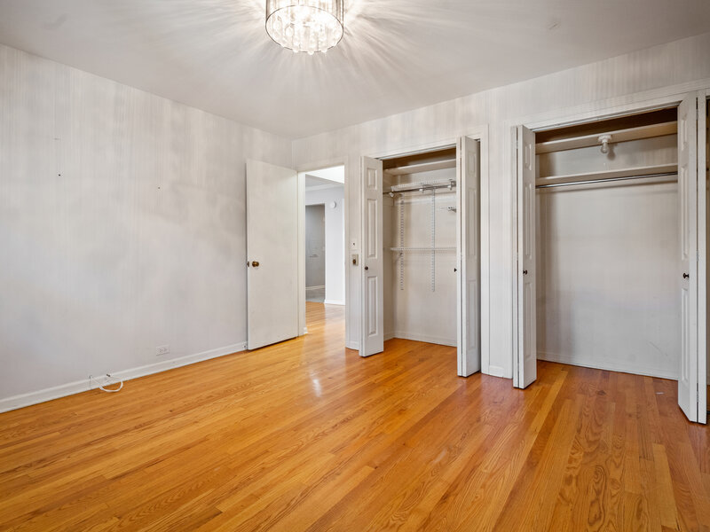 912 Hinman Avenue Evanston IL 60202