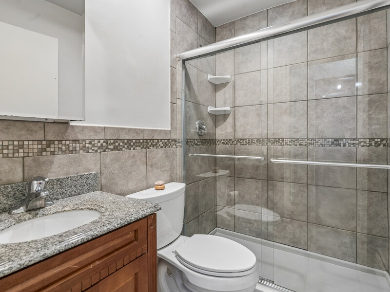 912 Hinman Avenue Evanston IL 60202