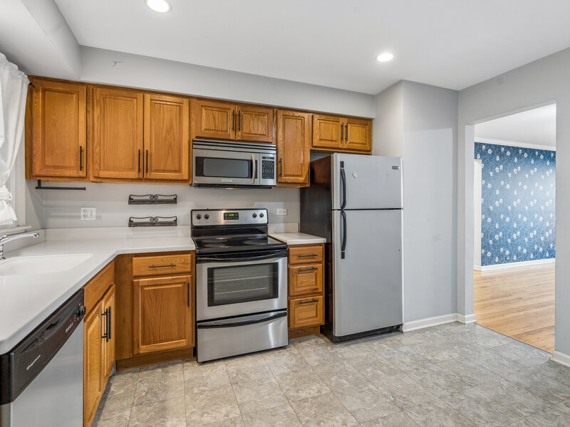 912 Hinman Avenue Evanston IL 60202