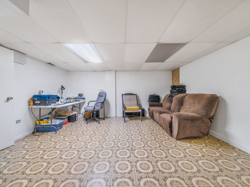 18026 Oakley Avenue Lansing IL 60438
