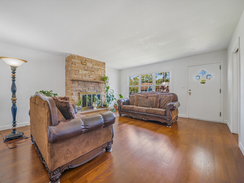 18026 Oakley Avenue Lansing IL 60438