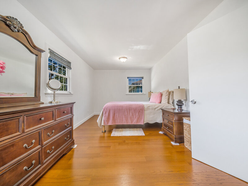 18026 Oakley Avenue Lansing IL 60438