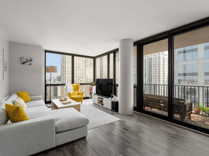 210 S Desplaines Street Chicago IL 60661