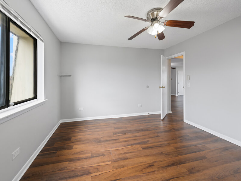 1472 Carol Court Palatine IL 60074