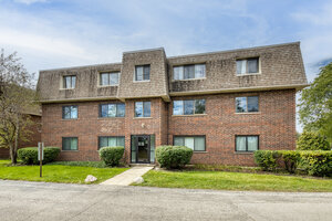 Photo of 1472 Carol Court Palatine IL 60074 Unit 3B