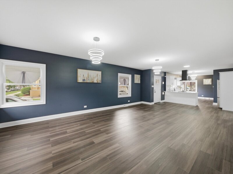 6601 S Francisco Avenue Chicago IL 60629