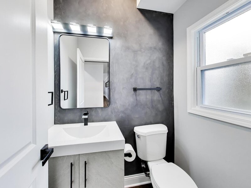 2227 Foster Street Evanston IL 60201