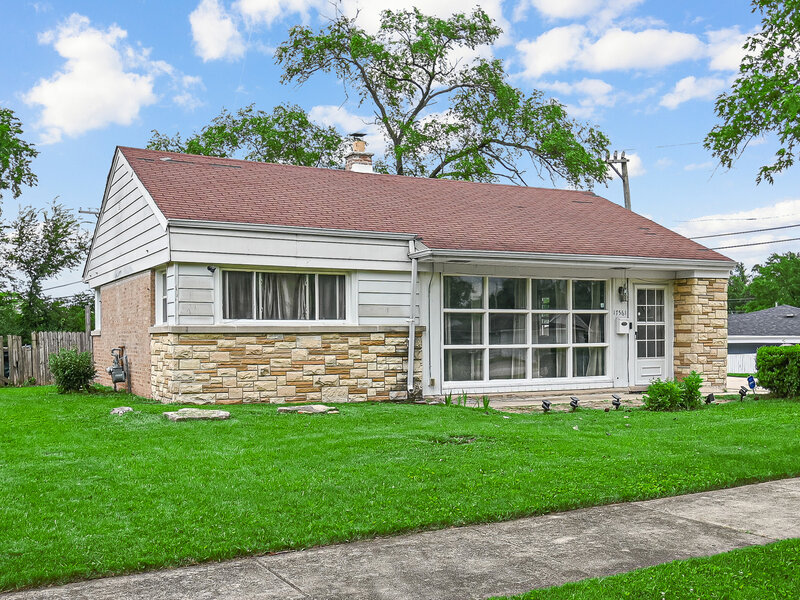 17561 Sycamore Drive Homewood IL 60430