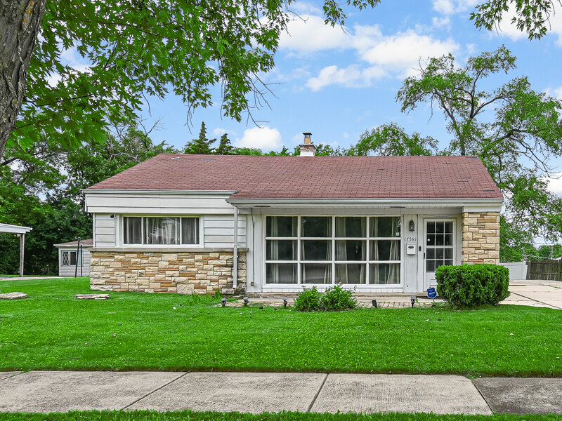 17561 Sycamore Drive Homewood IL 60430