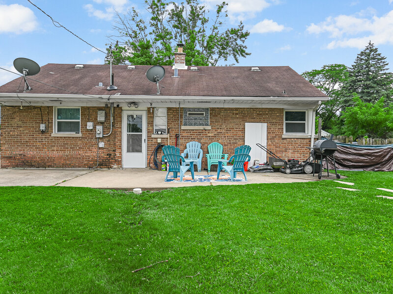 17561 Sycamore Drive Homewood IL 60430