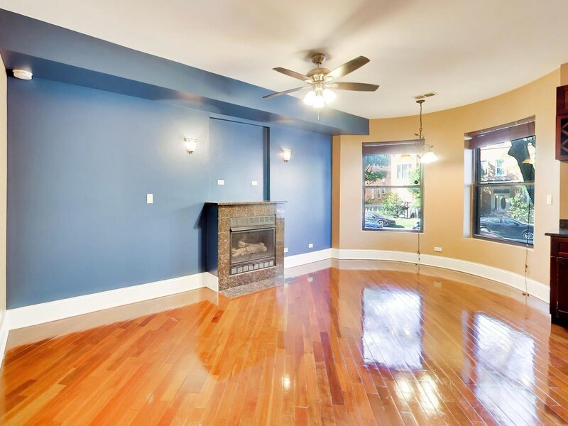 5203 S Indiana Avenue Chicago IL 60615