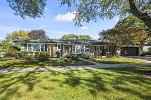 Photo of 523 We Go Trail Mount Prospect IL 60056