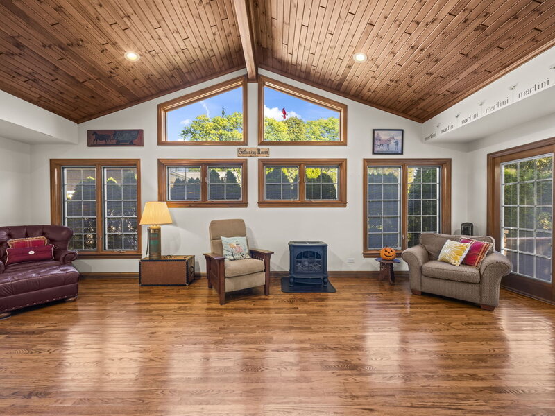 523 We Go Trail Mount Prospect IL 60056