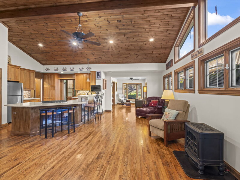523 We Go Trail Mount Prospect IL 60056