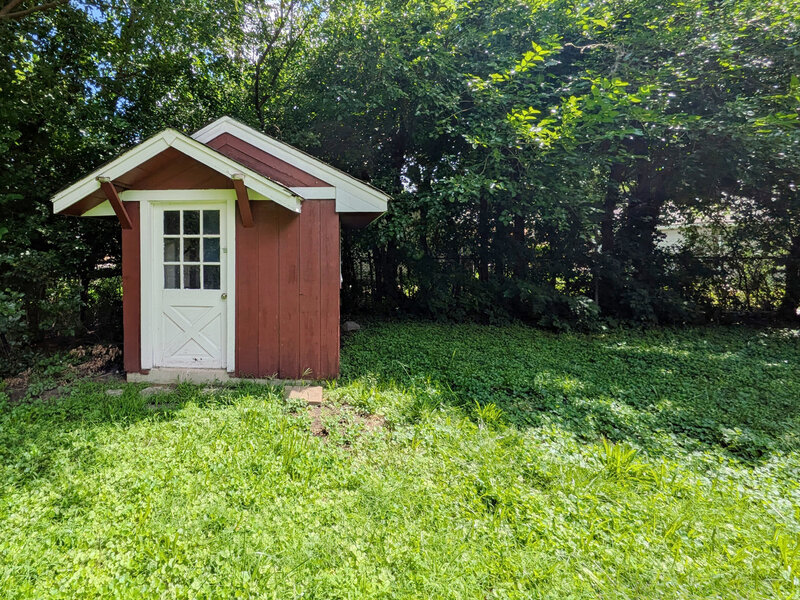 8825 S California Avenue Evergreen Park IL 60805