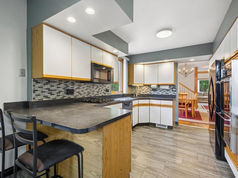 7349 W Ibsen Street Chicago IL 60631