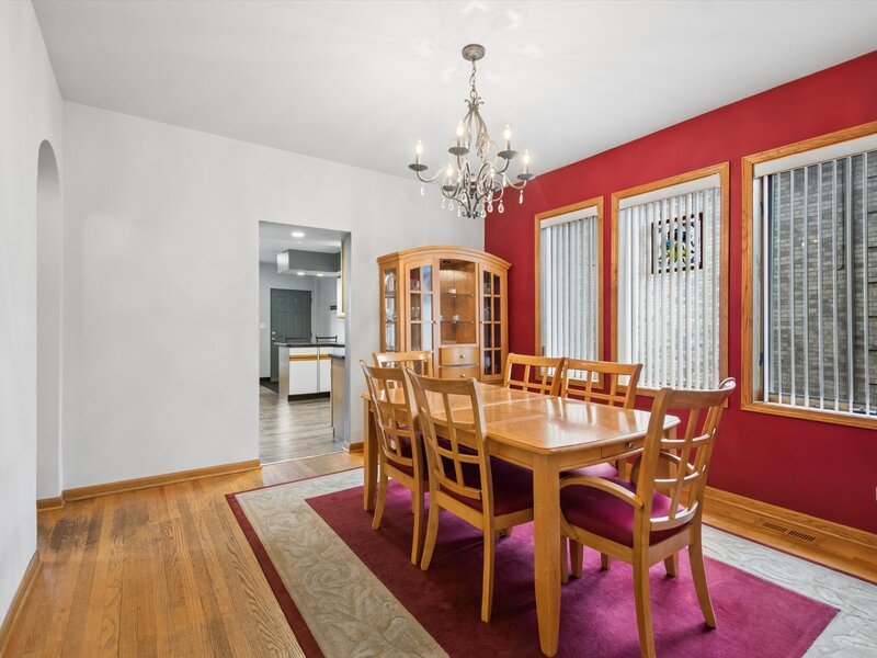 7349 W Ibsen Street Chicago IL 60631
