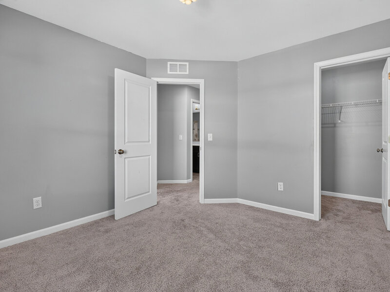 4150 Liberty Street Aurora IL 60504