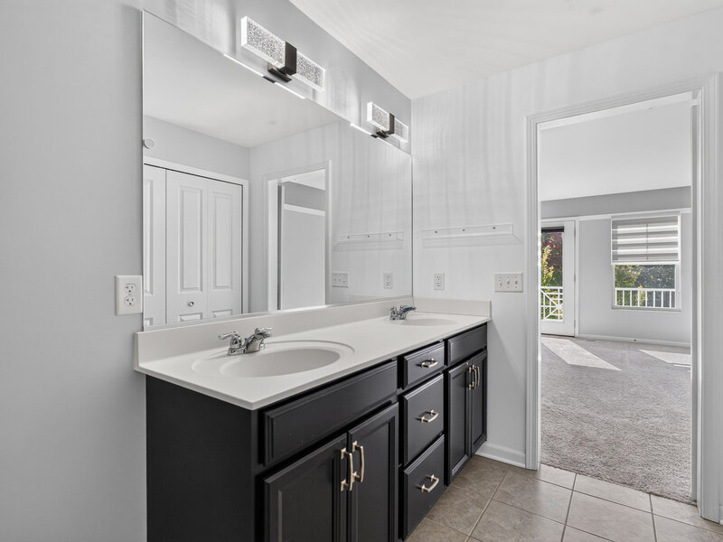 4150 Liberty Street Aurora IL 60504