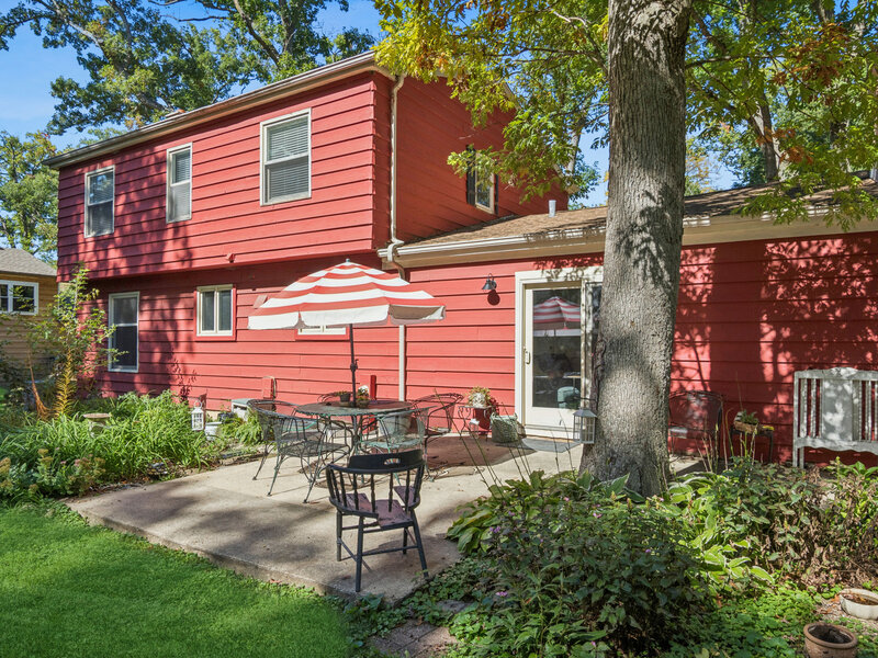 6809 Hillcrest Drive Crystal Lake IL 60012