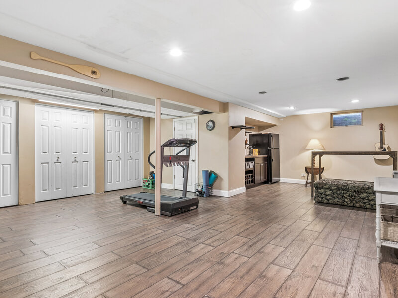 6809 Hillcrest Drive Crystal Lake IL 60012