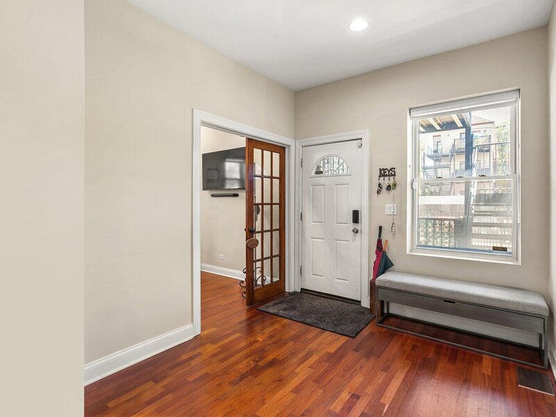 4311 S Forrestville Avenue Chicago IL 60653