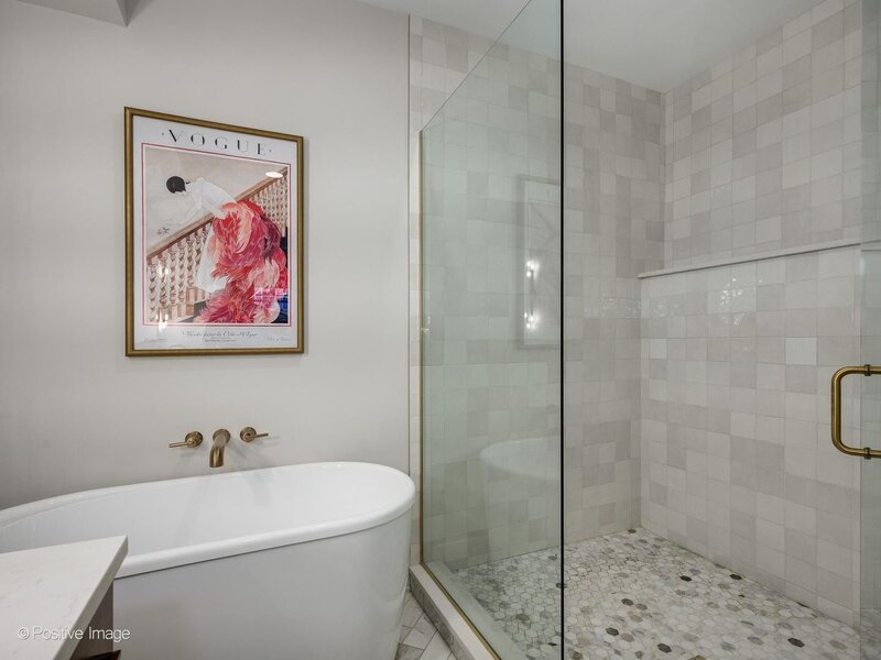 1938 N Sawyer Avenue Chicago IL 60647