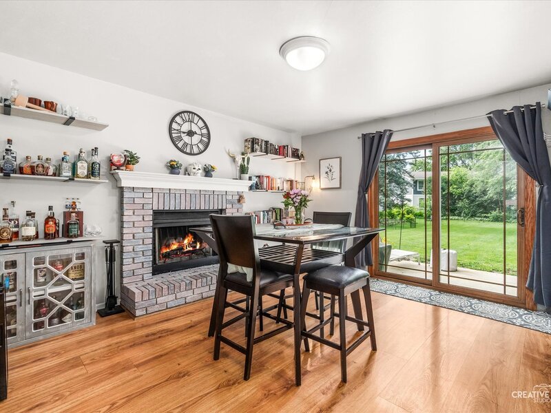 1350 Leverenz Road Naperville IL 60564