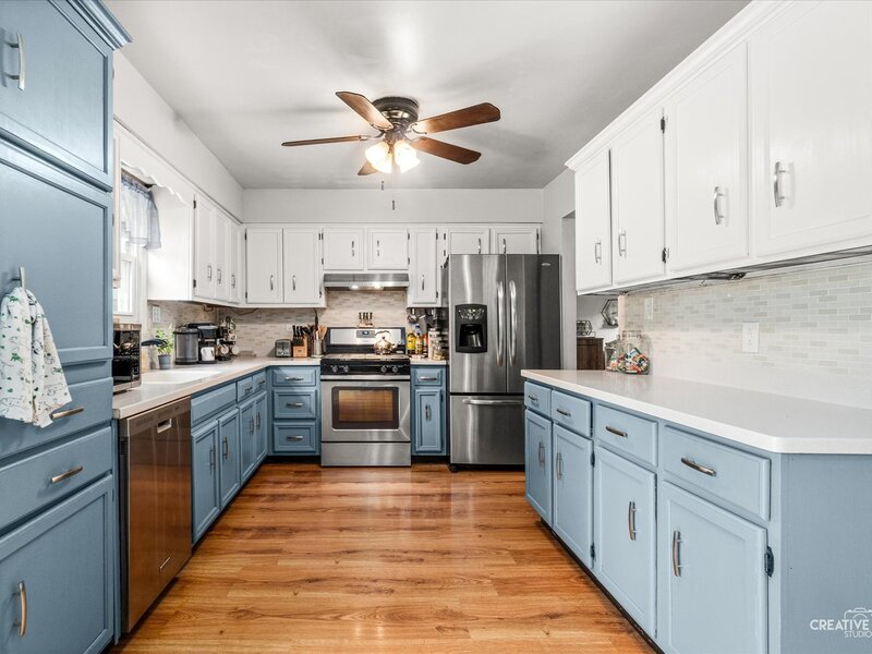 1350 Leverenz Road Naperville IL 60564