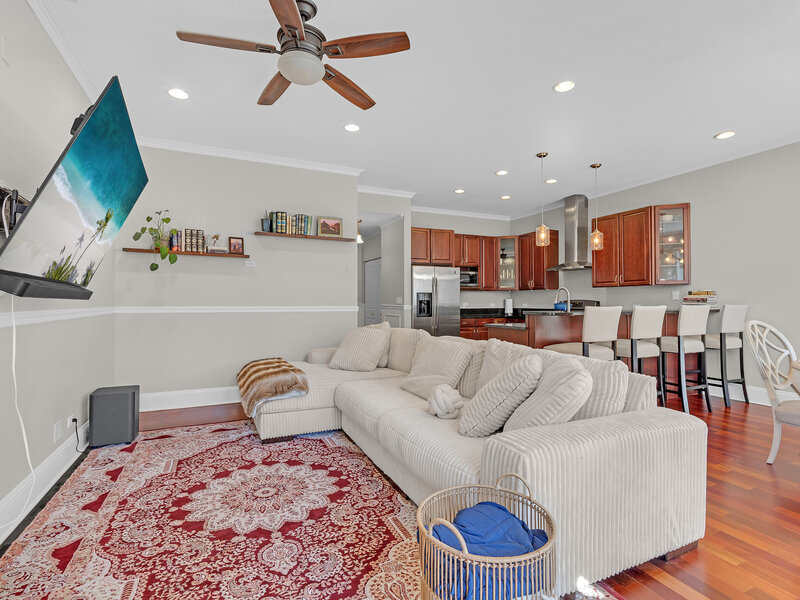 1154 W Diversey Parkway Chicago IL 60614
