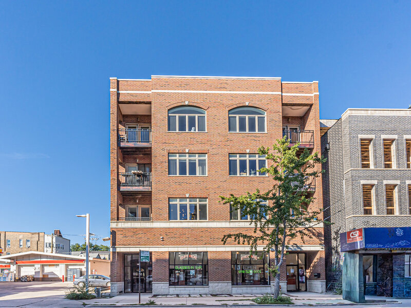 1154 W Diversey Parkway Chicago IL 60614