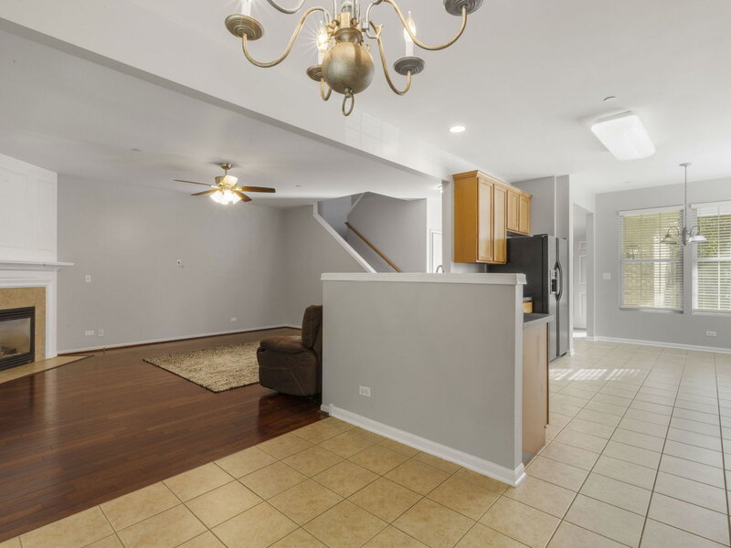 1420 Yellowstone Drive Streamwood IL 60107