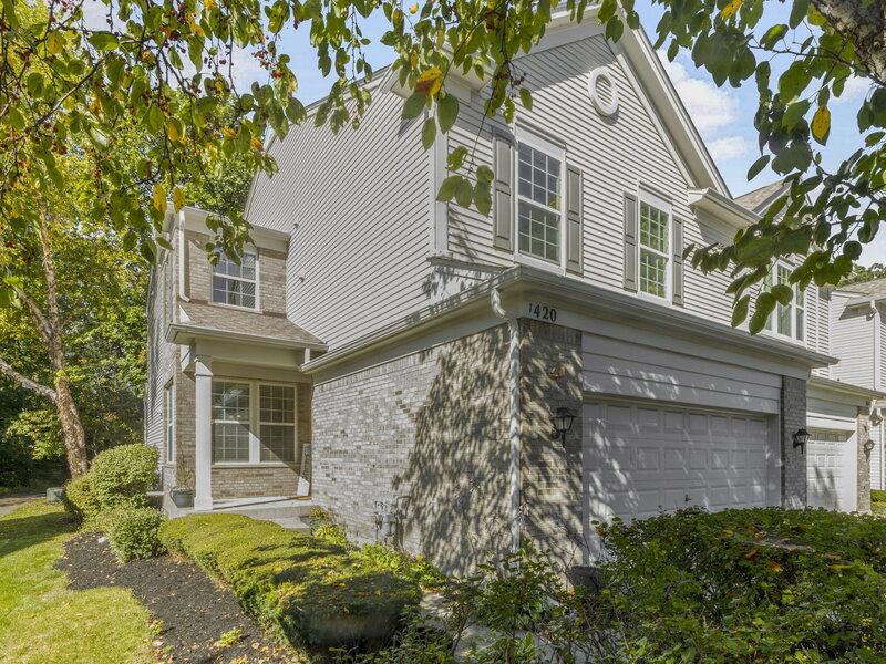 1420 Yellowstone Drive Streamwood IL 60107