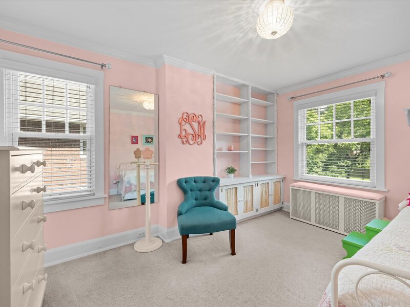 1530 Oakwood Avenue Highland Park IL 60035
