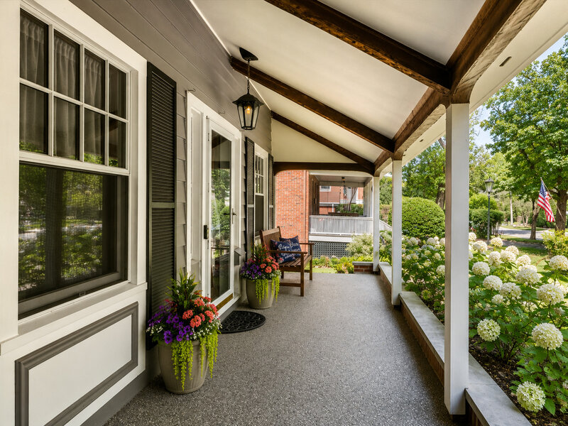 1530 Oakwood Avenue Highland Park IL 60035