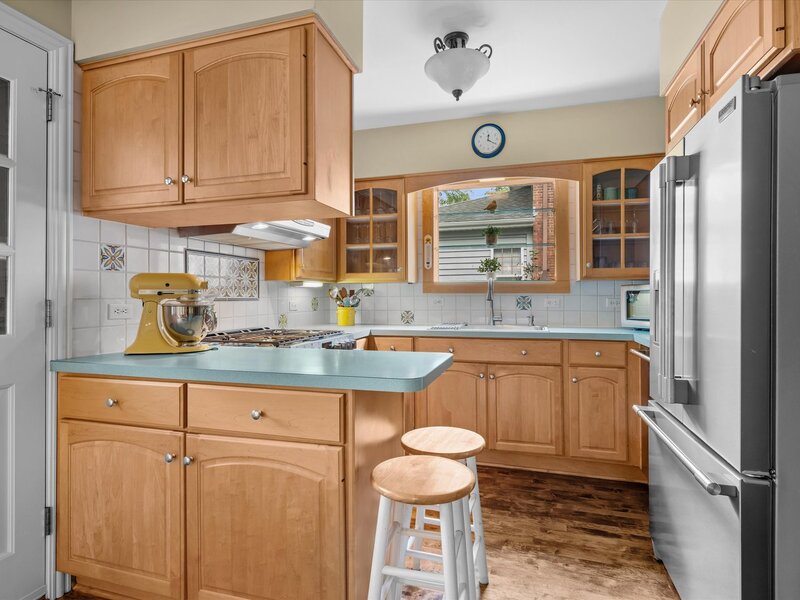 1530 Oakwood Avenue Highland Park IL 60035